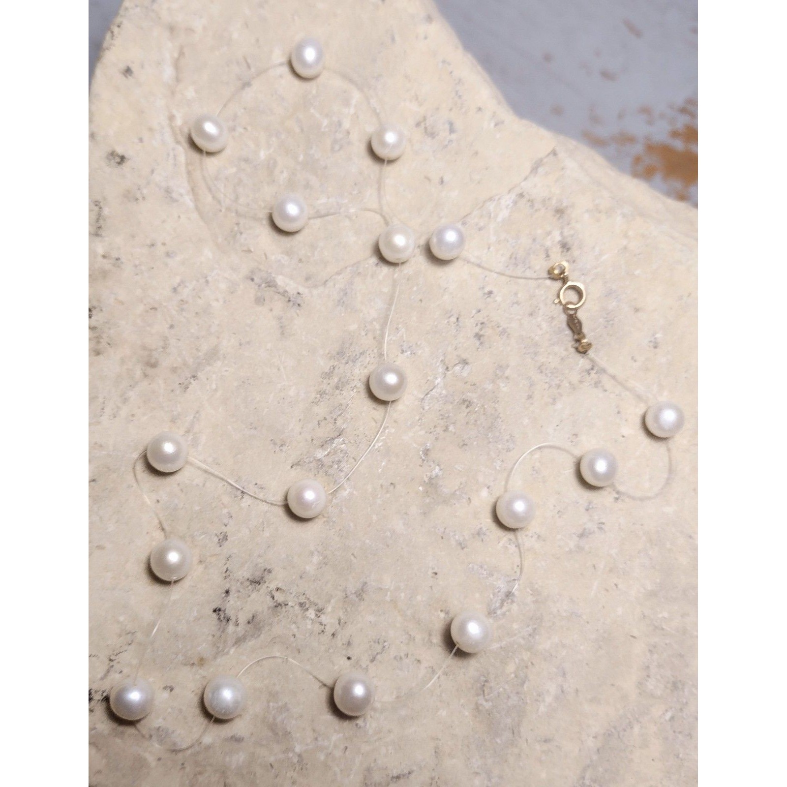 14k Gold Clasp Floating Genuine Pearl Necklace 17.5